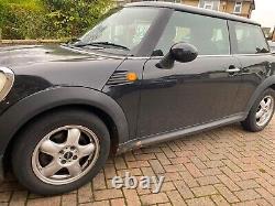 MINI Cooper HATCH 1.6L Automatic Petrol 2009