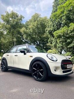 Mini cooper 1.5 petrol 2016 5 Door